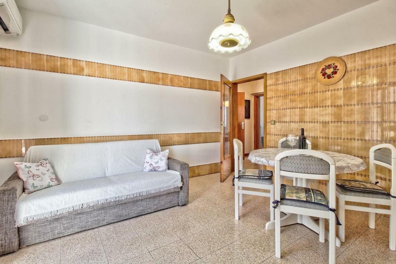 Gino House With Apartments Savudrija Exterior photo